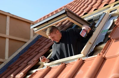 Pose de fenêtres de toit Velux à Murbach